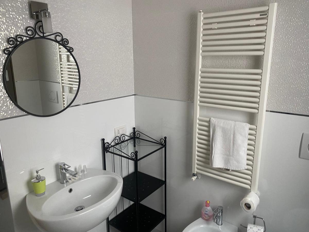 Berga Exclusive Suite 4 Бари Экстерьер фото